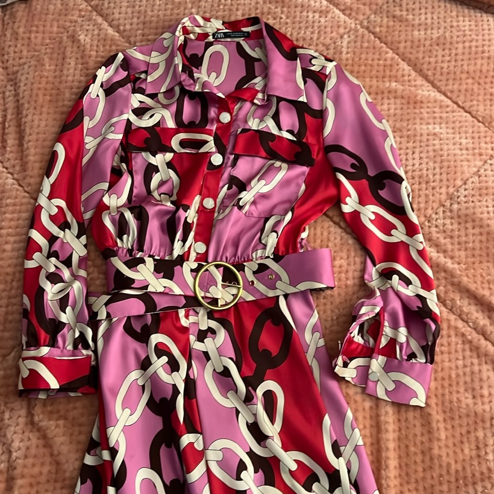 Zara dress, below knee (shin length) size XS, runs more like S, worn twice